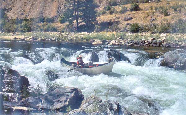 Driftboat inf rapid on the Middle Frok Salmon River Idaho